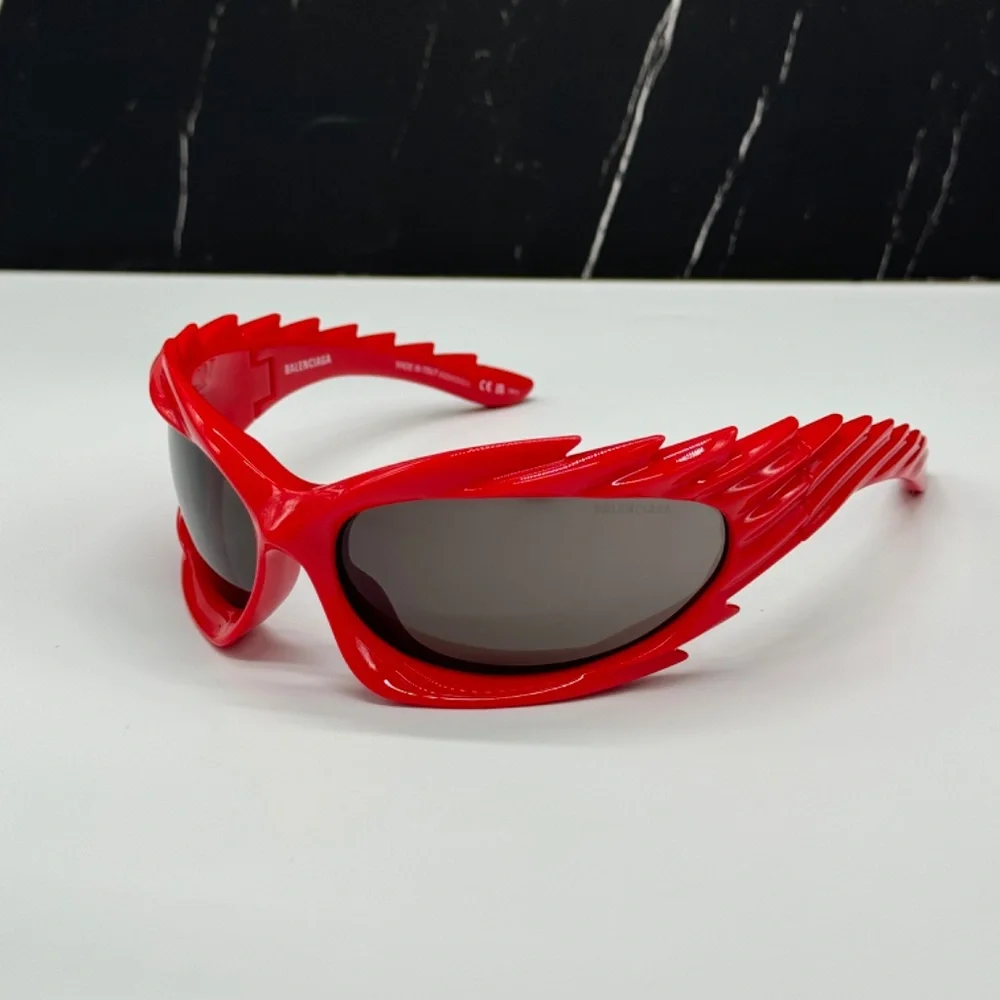 NEW BB0255S 004 BALENCIAGA RED GREY OVAL WOMEN BALENCIAGA SUNGLASSES - Picture 1 of 10